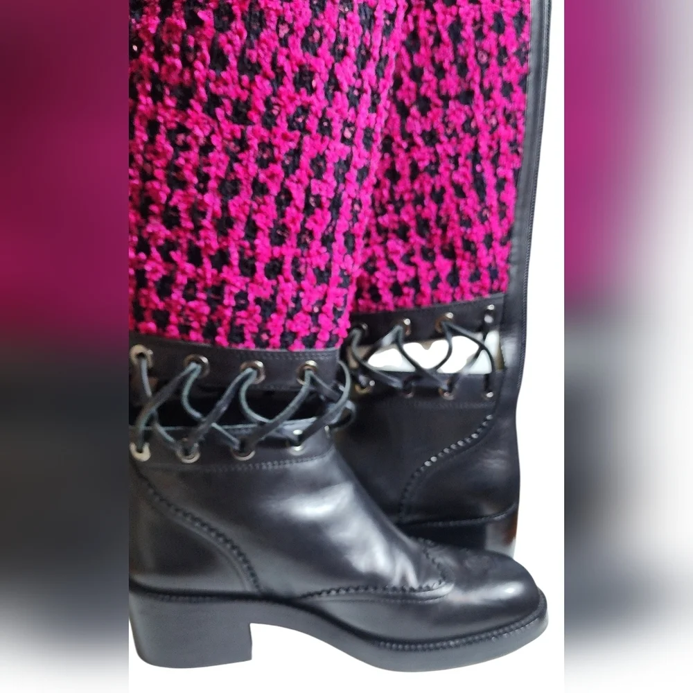 Super EUC CHANEL Leather & Tweed Winter Boots Sz. 37C Full Inclusion